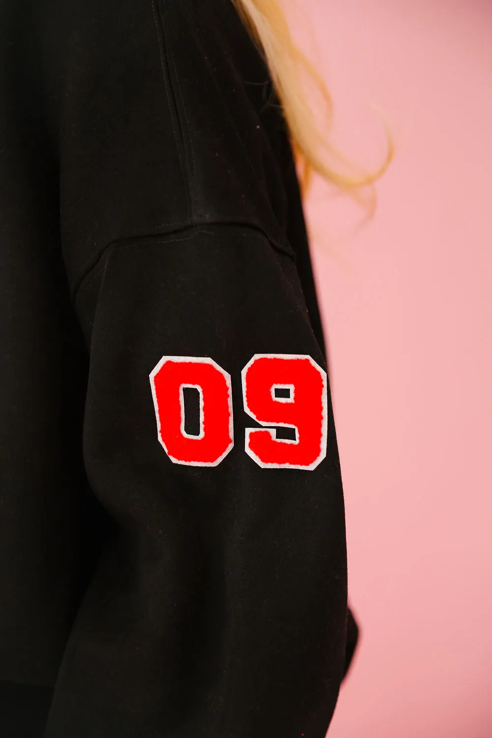 CUSTOM SOCCER PATCH NUMBER PULLOVER