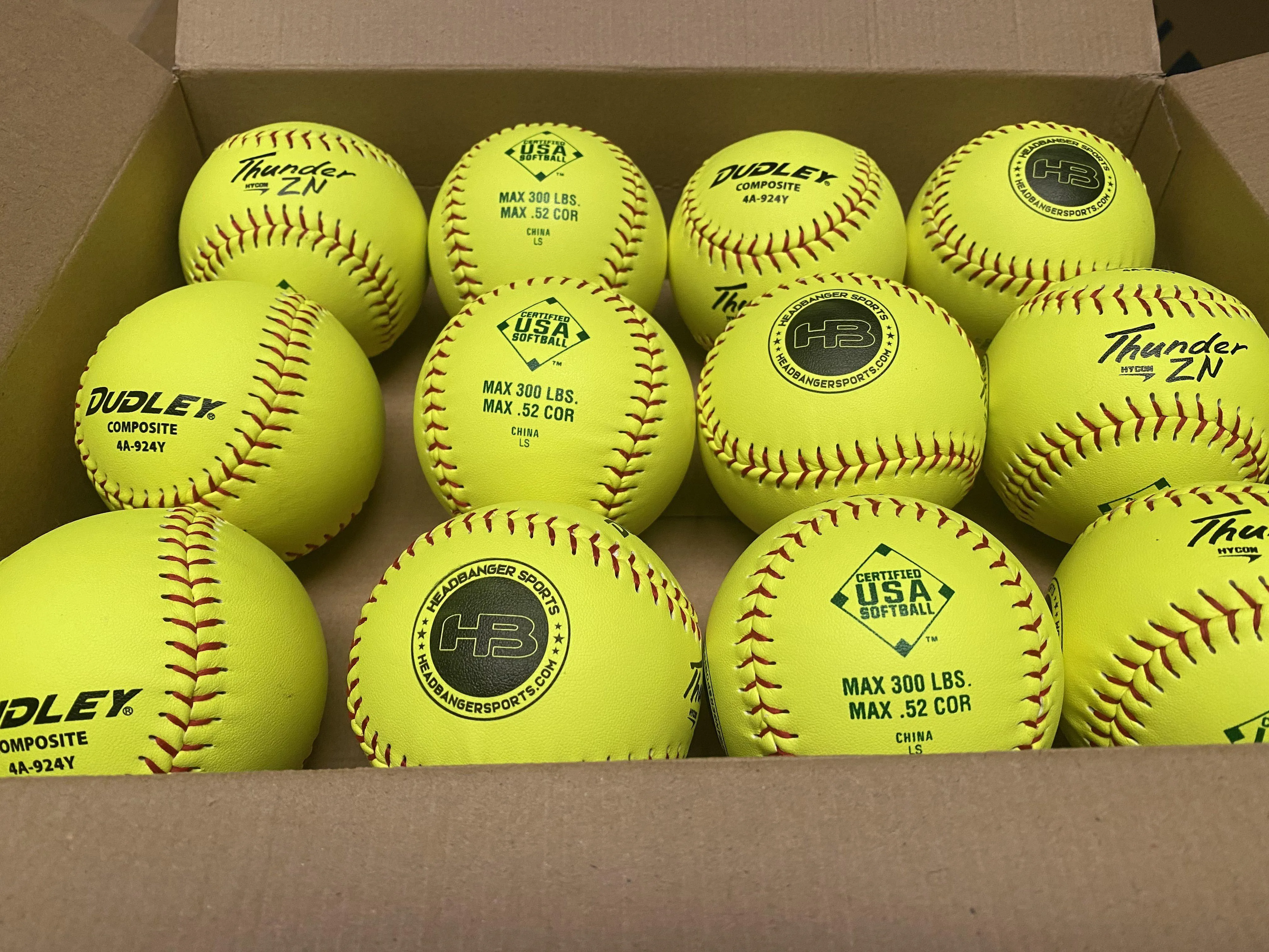 Dudley Thunder ZN HYCON 11" USA/ASA Slowpitch Softballs (DOZEN): 4A924Y