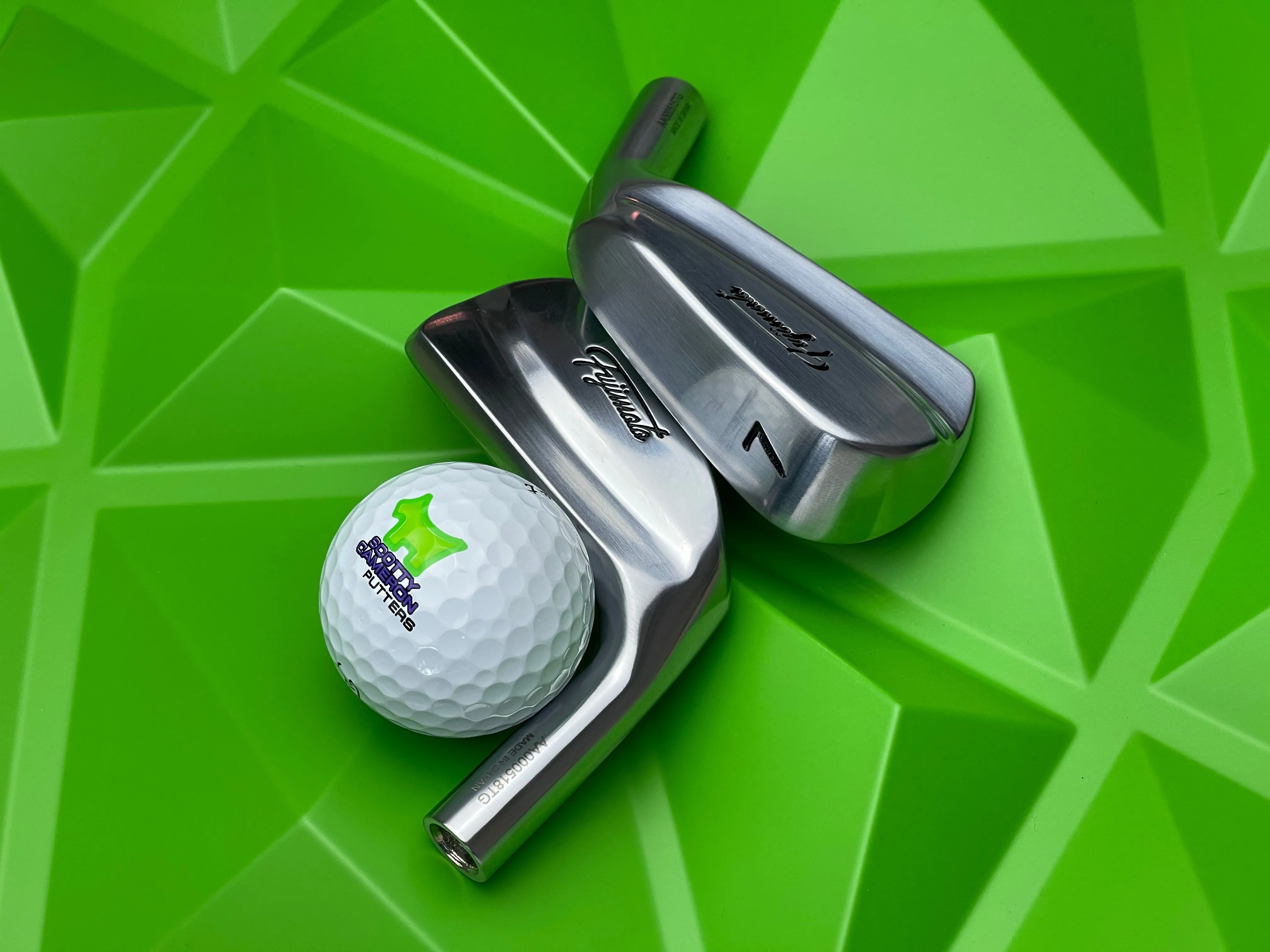 Fujimoto Golf Iron Mini Blade Iron with Grooves