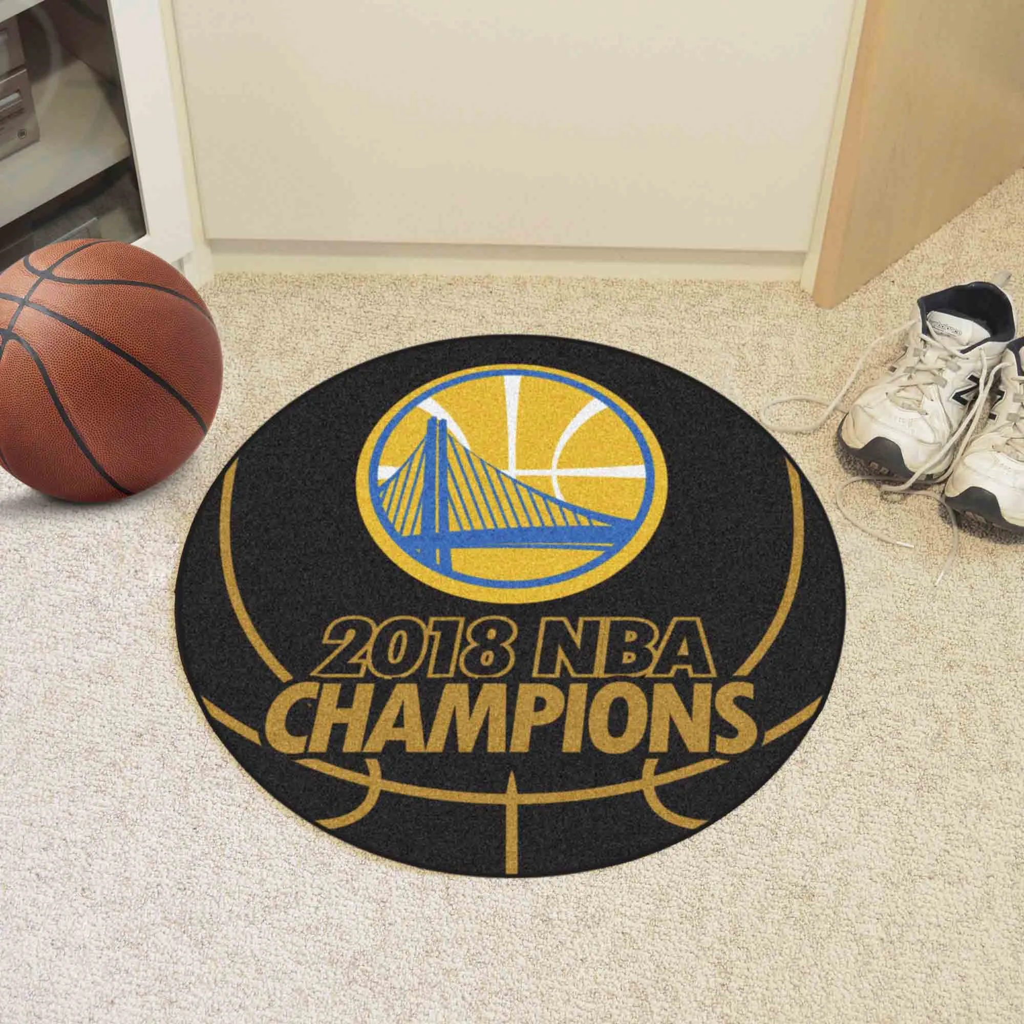 Golden State Warriors 2018 NBA Champions Basketball Rug - 27in. Diameter