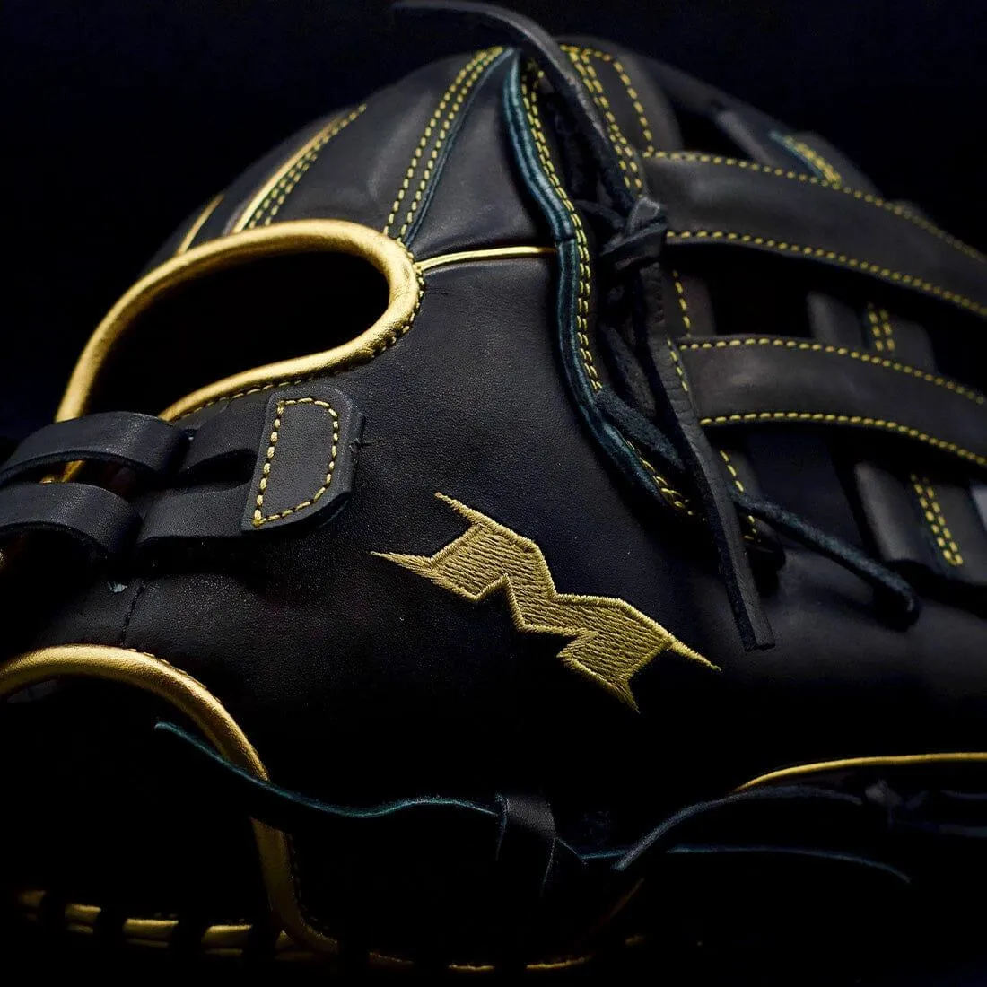 Miken Gold Pro Series 13" Black Slowpitch Softball Fielding Glove: PRO130-BG